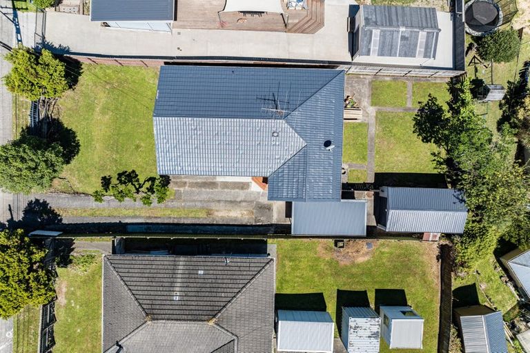 Photo of property in 112 Coast Road, Wainuiomata, Lower Hutt, 5014