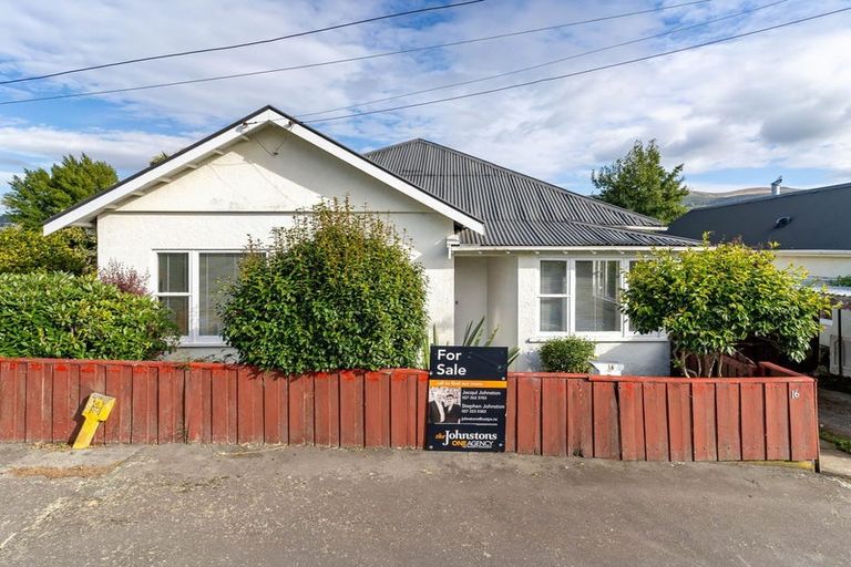 Photo of property in 16 Sargood Street, Maori Hill, Dunedin, 9010