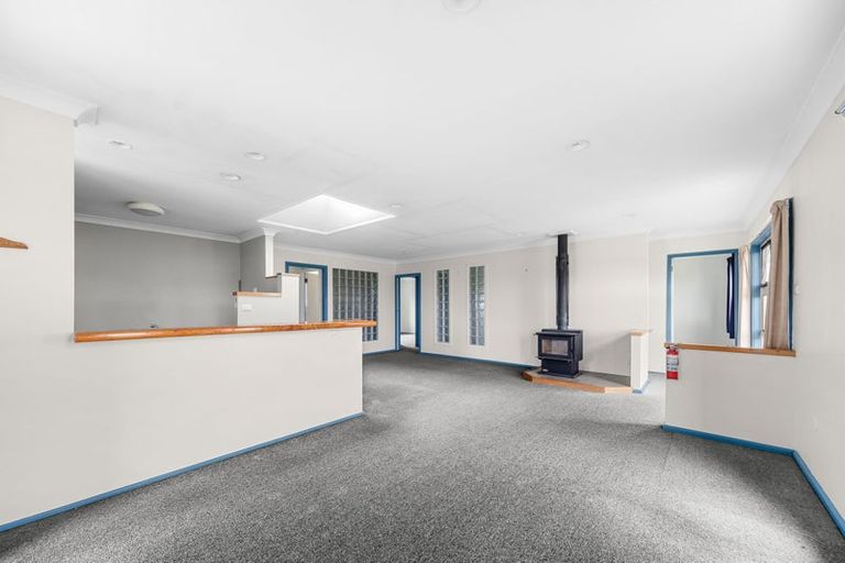 Photo of property in 55 Matarikoriko Road, Brixton, Waitara, 4382