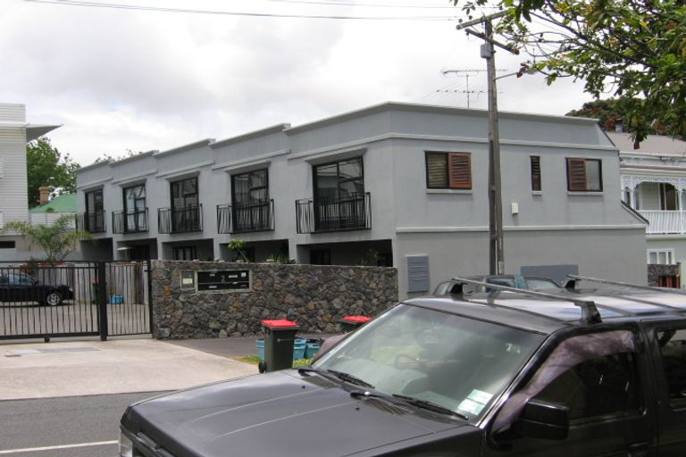 Photo of property in 2g Wilton Street, Grey Lynn, Auckland, 1021