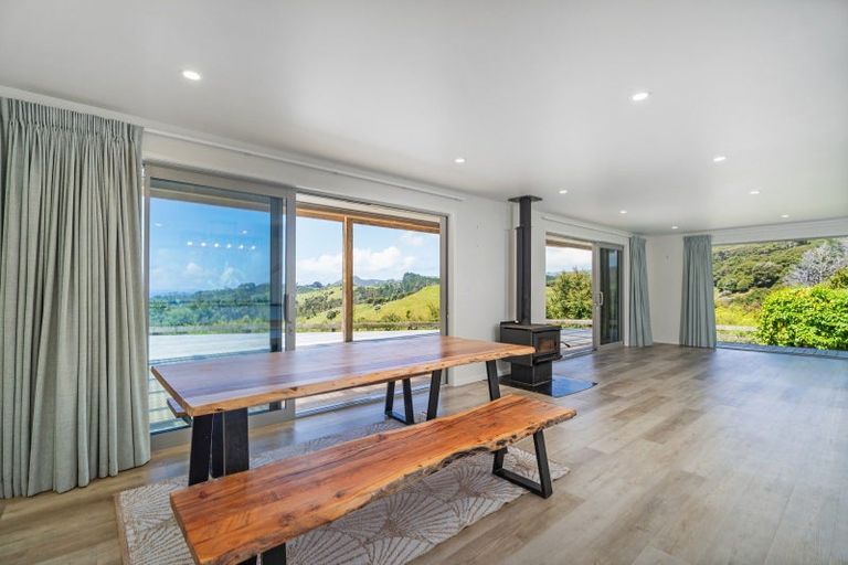 Photo of property in 1220f Te Rerenga Kuaotunu Road, Kuaotunu West, Whitianga, 3592