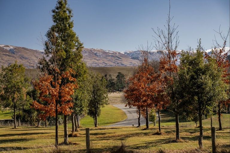 Photo of property in 11 Thelma Place, Cromwell, 9384