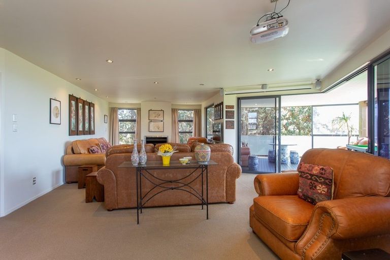 Photo of property in 273 Papamoa Beach Road, Papamoa Beach, Papamoa, 3118