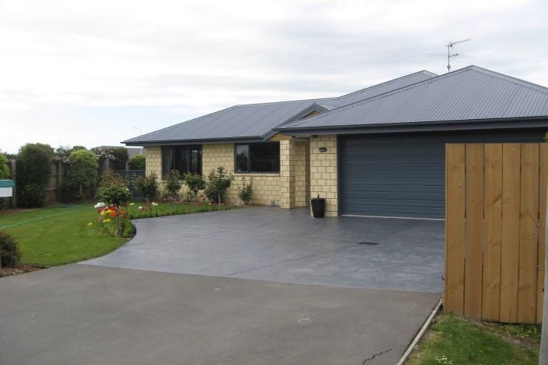 Photo of property in 55 Douglas Road, Amberley, 7410