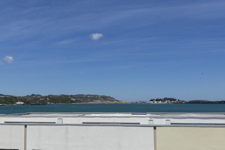Photo of property in Marrakech Cafe, 71/305 Evans Bay Parade, Hataitai, Wellington, 6021