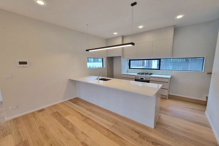 Photo of property in 4 Matau Way, Hauraki, Auckland, 0622