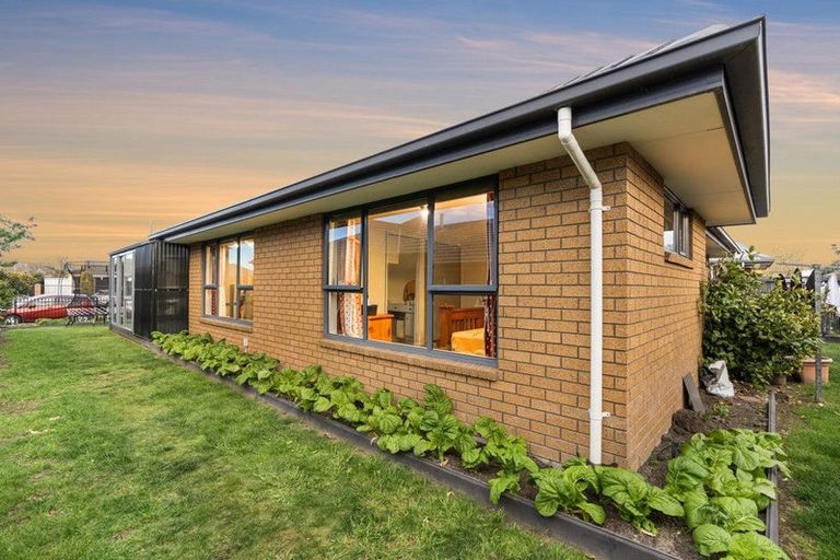Photo of property in 1/54 Bella Rosa Drive, Hei Hei, Christchurch, 8042