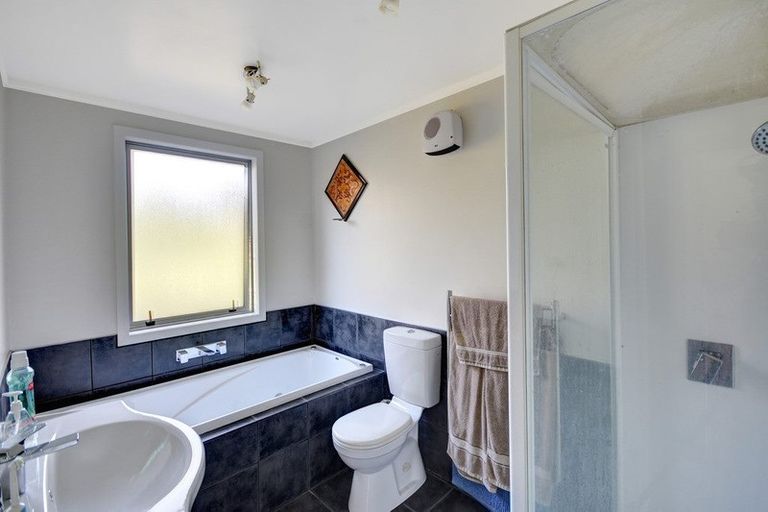 Photo of property in 20 Ellesmere Street, Ravensbourne, Dunedin, 9022