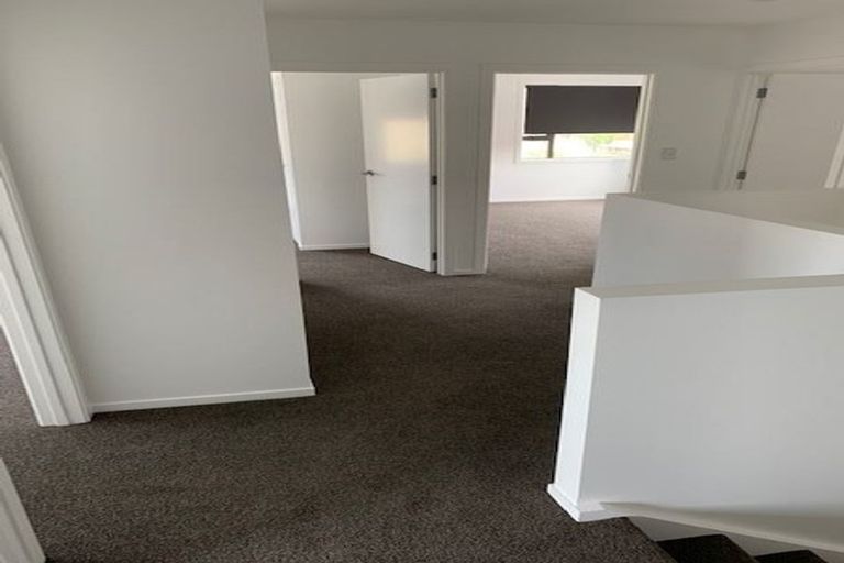 Photo of property in 37e Tawhiri Road, One Tree Hill, Auckland, 1061