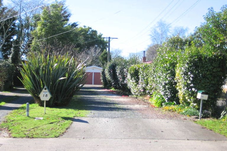 Photo of property in 18 Heath Street, St Andrews, Hamilton, 3200