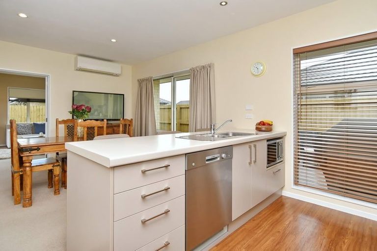 Photo of property in 184 Northbrook Road, Rangiora, 7400