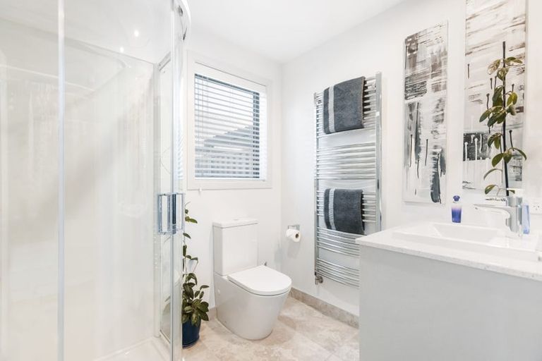 Photo of property in 17 Quigley Crescent, Cromwell, 9310