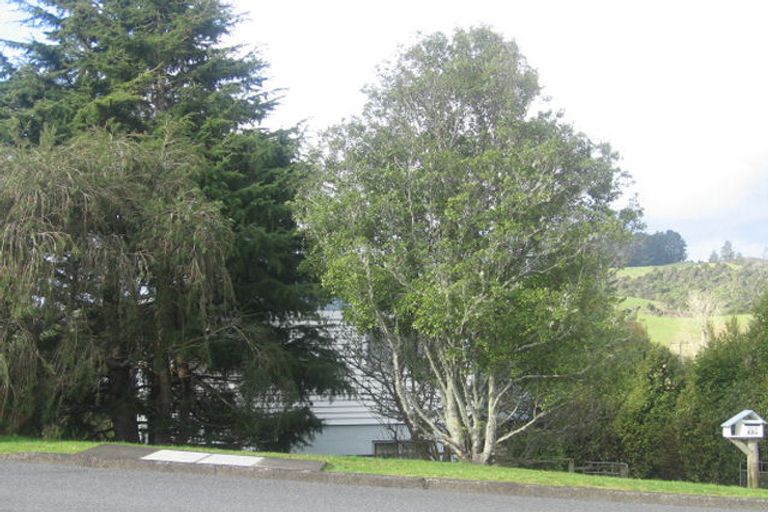 Photo of property in 42 King Street, Hikurangi, 0114