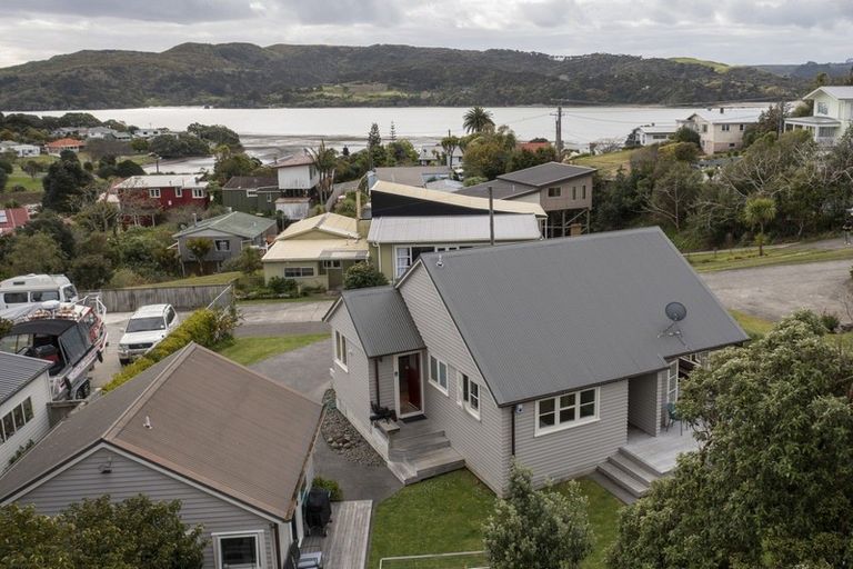 Photo of property in 11a Government Road, Raglan, 3225