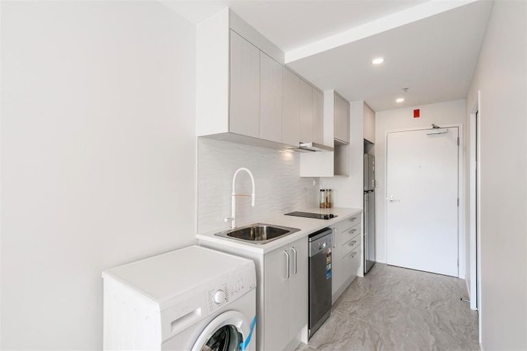 Photo of property in 164u Harbour Village Drive, Gulf Harbour, Whangaparaoa, 0930