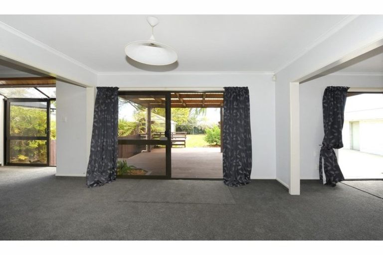 Photo of property in 100 Ascot Avenue, North New Brighton, Christchurch, 8083