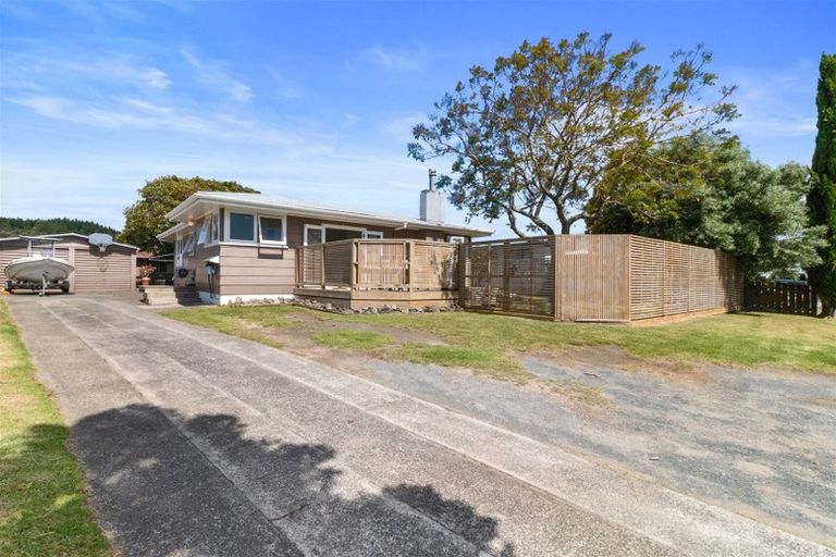 Photo of property in 229 Chartwell Avenue, Whangamata, 3620