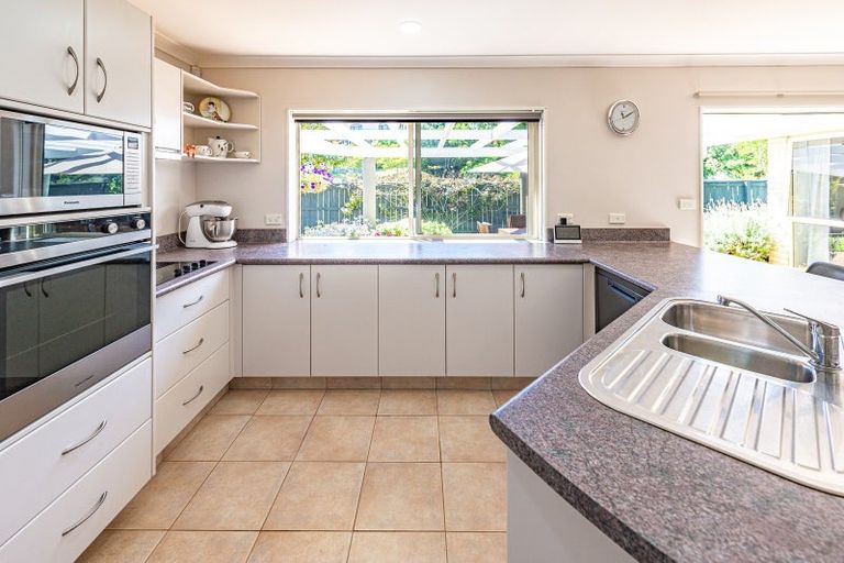 Photo of property in 13 Norfolk Drive, Otamatea, Whanganui, 4500