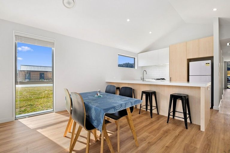 Photo of property in 26 Obelisk Street, Wanaka, 9305