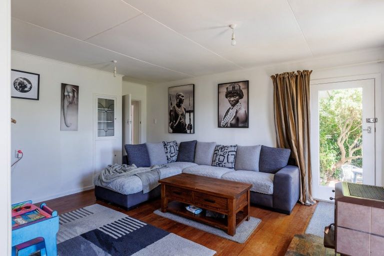 Photo of property in 9 Anderson Street, Eketahuna, 4900