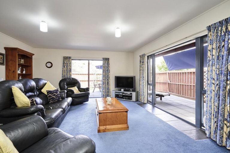 Photo of property in 41 Mcdonnell Road, Arrowtown, 9302