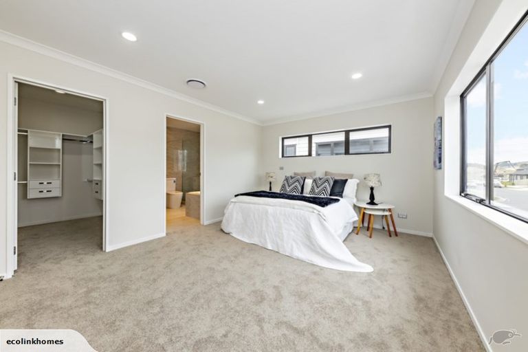 Photo of property in 11 Lavey Road, Flat Bush, Auckland, 2019