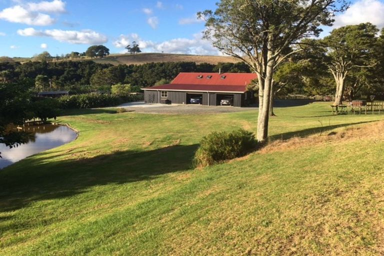 Photo of property in 67 Kaitara Lane, Kaiwaka, 0573