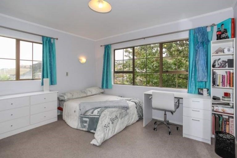 Photo of property in 112 Valley Road, Pukekohe, 2120