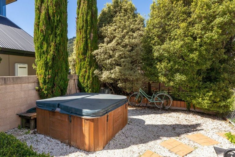 Photo of property in 31b Beach Road, Waikawa, Picton, 7220