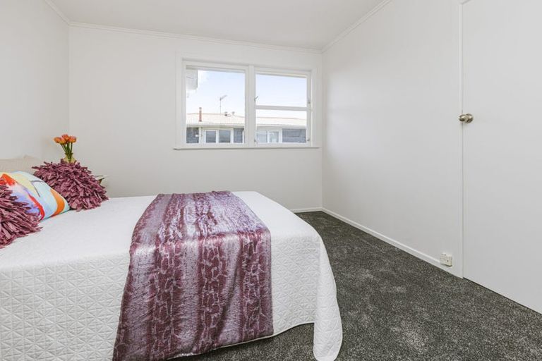 Photo of property in 22 Claude Avenue, Papatoetoe, Auckland, 2025