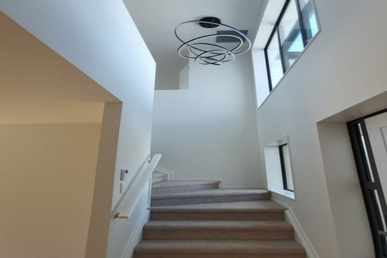 Photo of property in 13a Blue Way, Glendene, Auckland, 0602