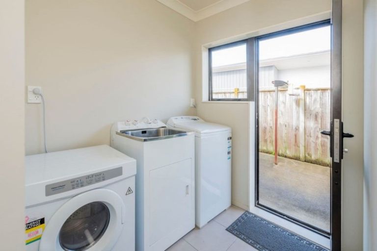 Photo of property in 38 Lemon Street, Otaki, 5512