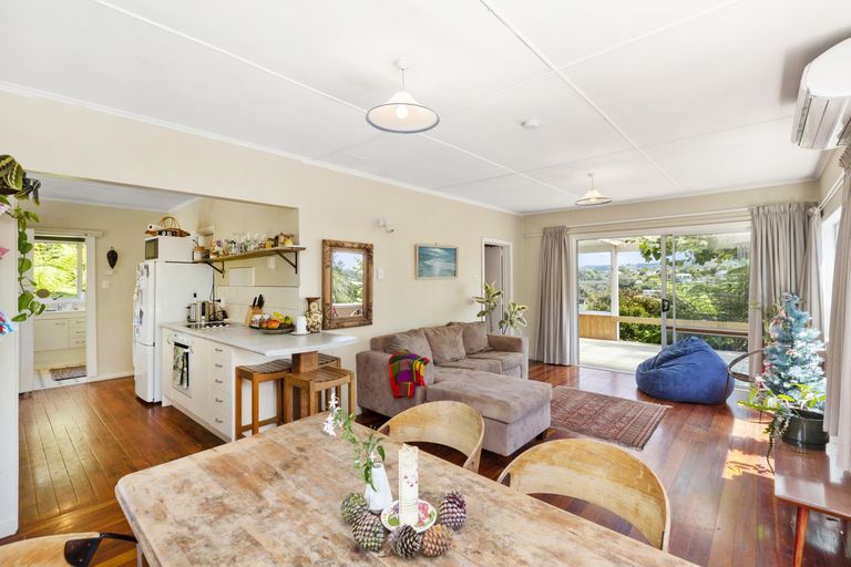 Photo of property in 8a Government Road, Raglan, 3225