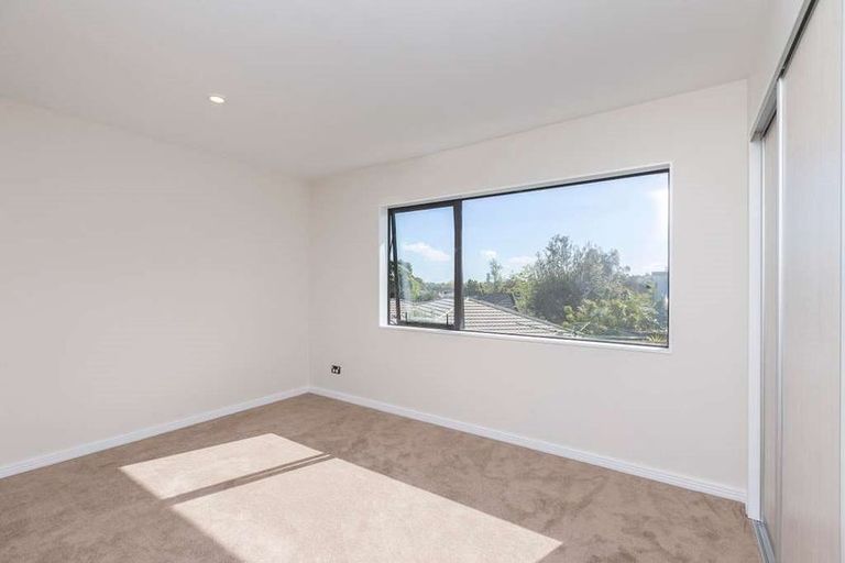 Photo of property in 1282c New North Road, Avondale, Auckland, 1026