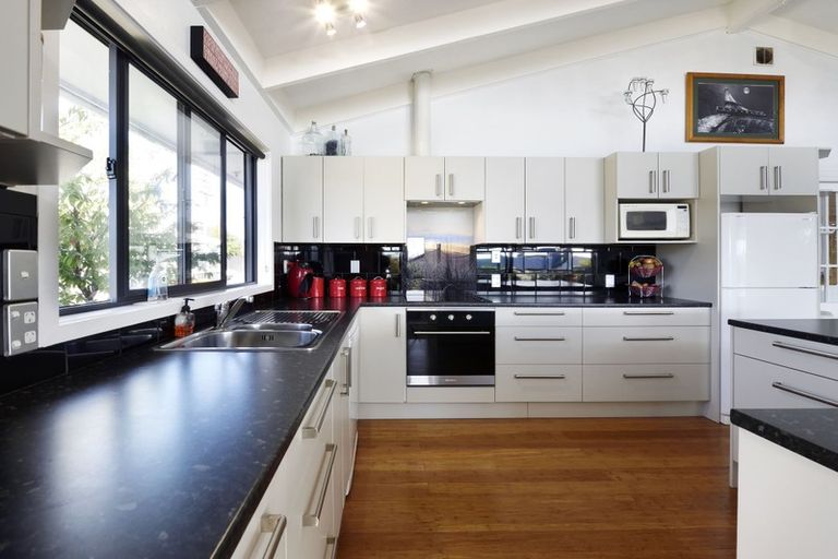 Photo of property in 20 Waverley Street, Richmond, 7020