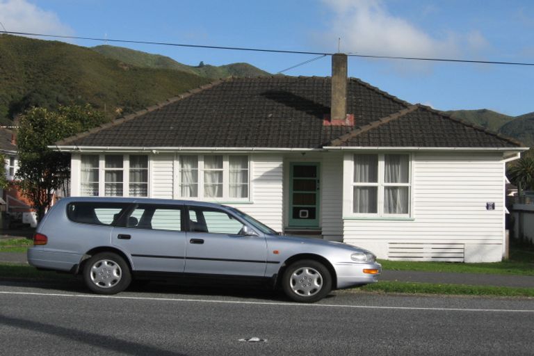 Photo of property in 92 Rata Street, Naenae, Lower Hutt, 5011
