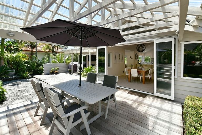 Photo of property in 20 Whale Cove, Stanmore Bay, Whangaparaoa, 0932