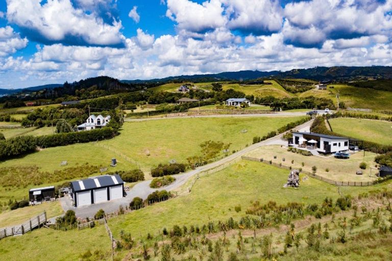 Photo of property in 36 Mclean Road, Waipu, 0582