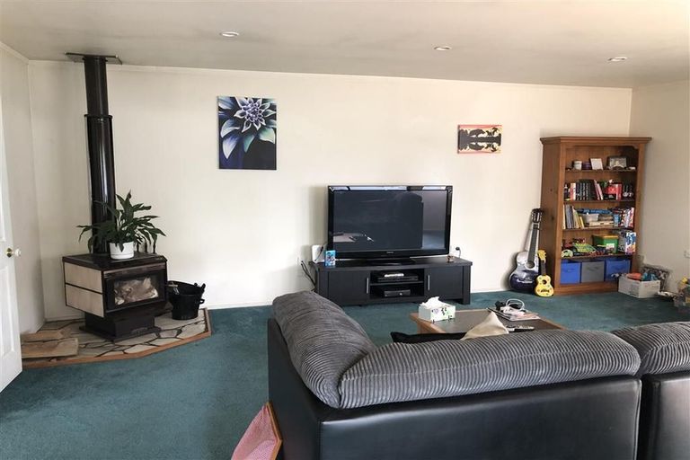 Photo of property in 17b Martin Avenue, Wakefield, 7025