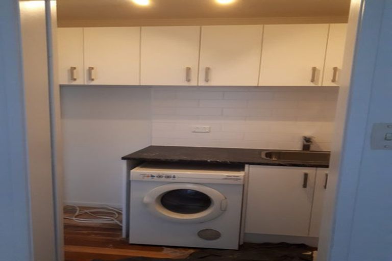 Photo of property in 38 Parker Avenue, New Lynn, Auckland, 0600