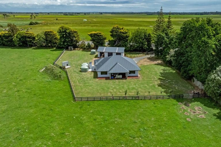 Photo of property in 1218 Rangitikei Line, Newbury, Palmerston North, 4475
