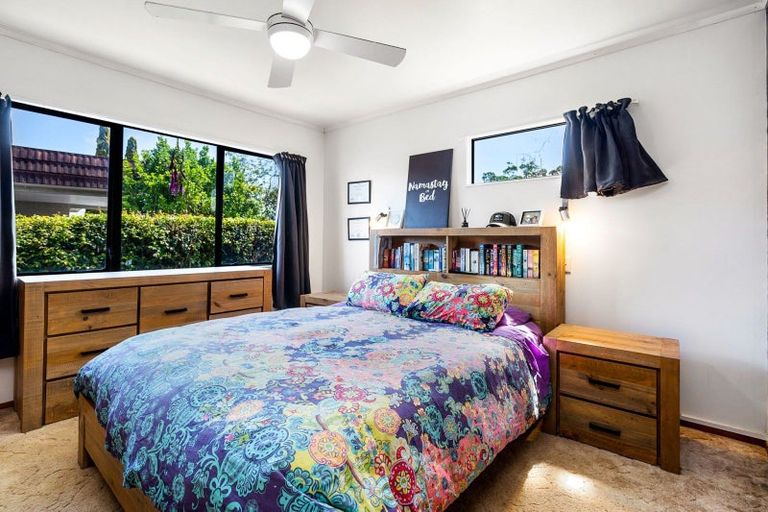 Photo of property in 24 Eureka Place, Parahaki, Whangarei, 0112