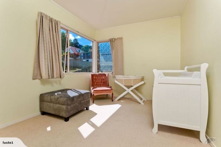 Photo of property in 1/39 Witheford Drive, Bayview, Auckland, 0629