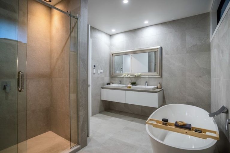 Photo of property in 89a Bleakhouse Road, Howick, Auckland, 2014