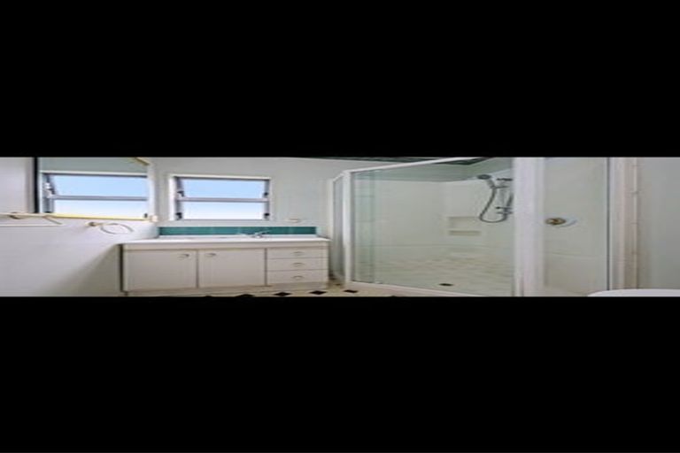 Photo of property in 135 Milton Road, Bluff Hill, Napier, 4110