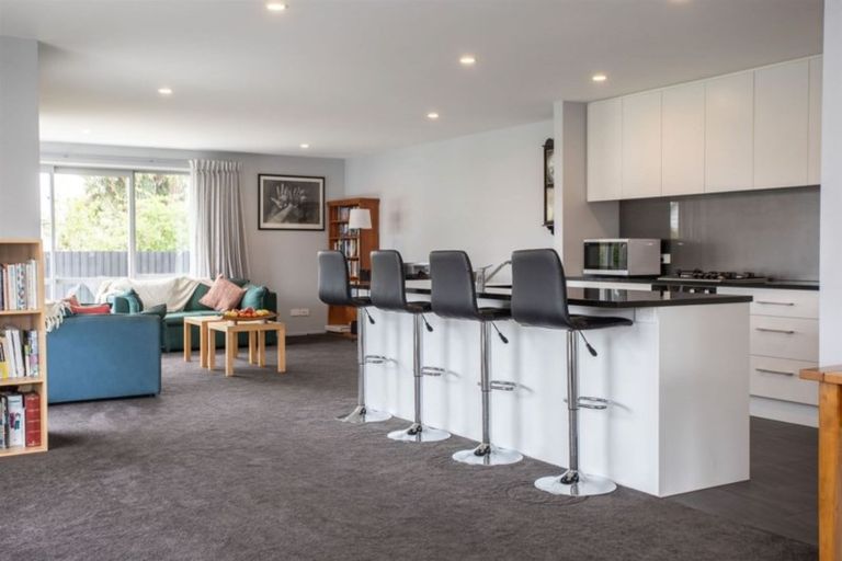 Photo of property in 27 Harvey Terrace, Richmond, Christchurch, 8013