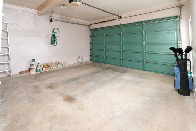 Photo of property in 2/83 Townsend Road, Miramar, Wellington, 6022