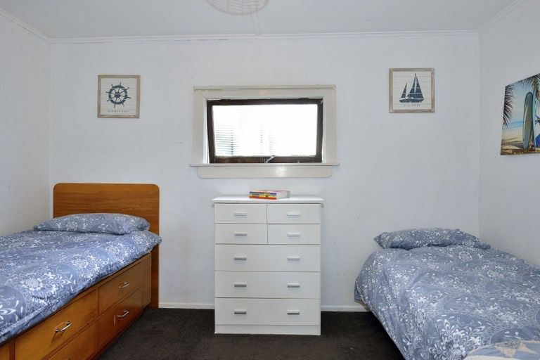 Photo of property in 4 Tarakihi Crescent, Mahia, Nuhaka, 4198