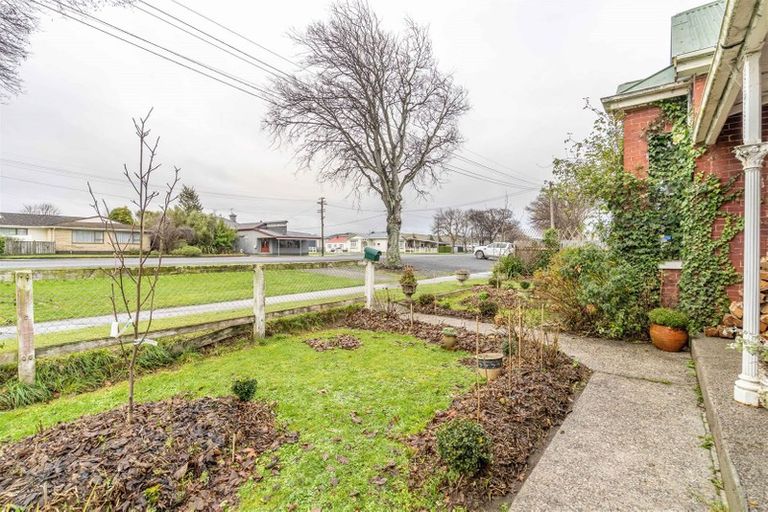 Photo of property in 65 Hokonui Drive, Gore, 9710