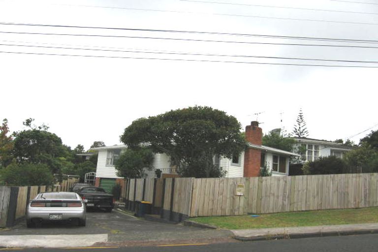 Photo of property in 7 Tonkin Drive, Sunnynook, Auckland, 0620